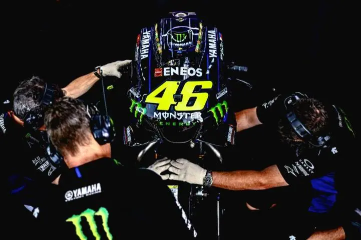 cuanto cobra un mecanico de moto gp - Cuánto cobran los mecánicos de MotoGP
